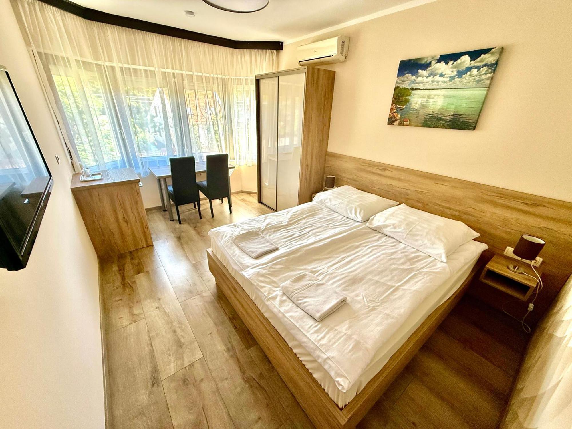 Vendeghaz - Bed & Breakfast Siófok
