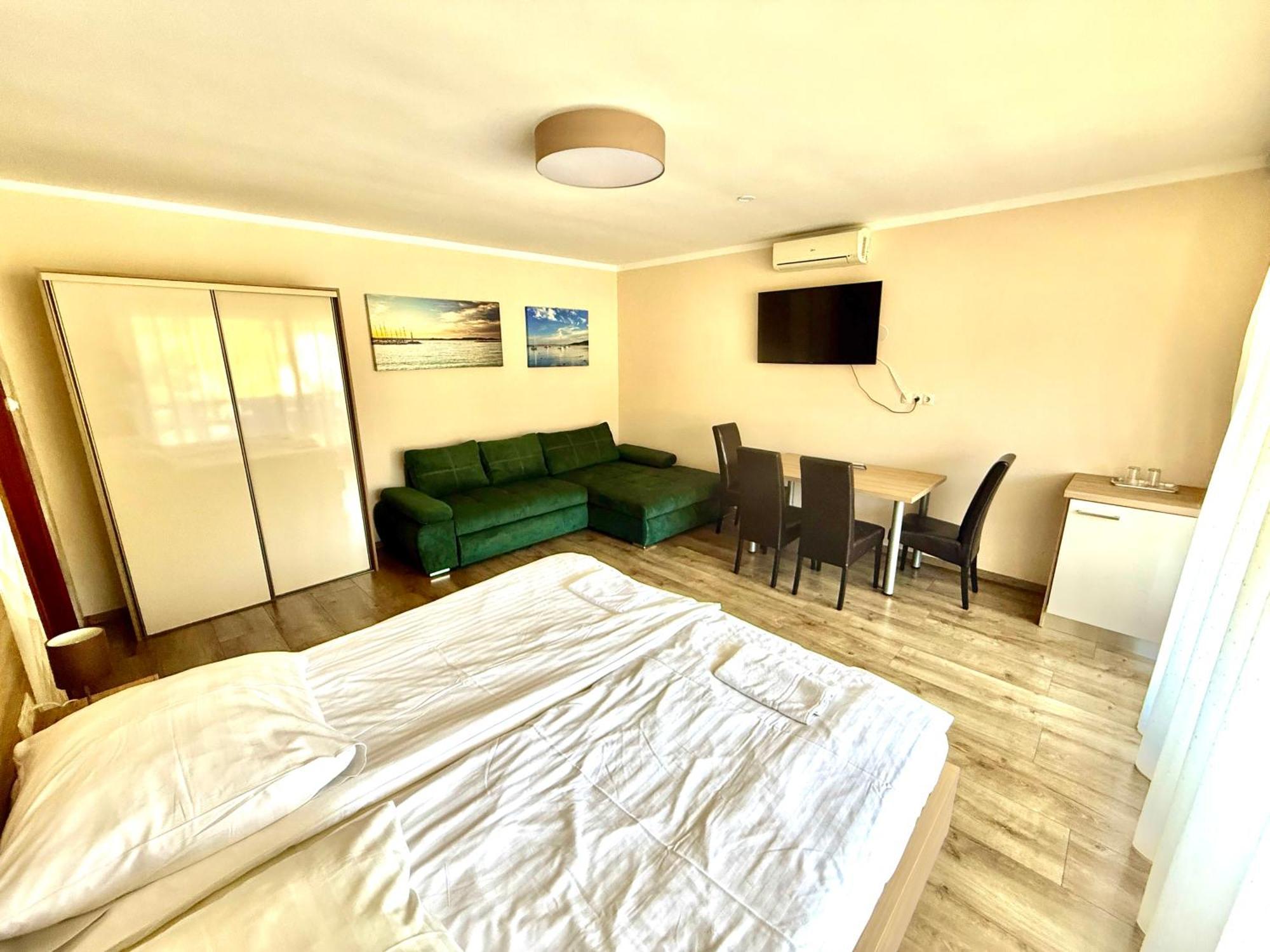 Vendeghaz - Bed & Breakfast