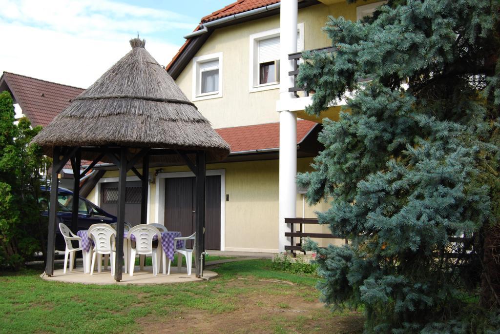Vendeghaz - Bed & Breakfast Siófok